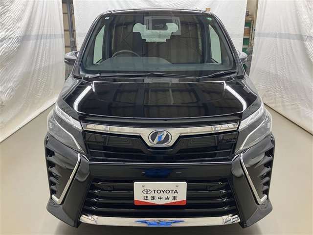 ワイド＆ローのスタイルで走行安定性もばっちりです。運転しやすくロングドライブも安心です。
