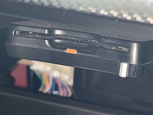 【ETC】高速道路の料金所をストレスなく通過！話題のスポットやサービスエリアに多い「スマートIC」利用時は必須のアイテムです。当店でセットアップを実施、ご納車当日からすぐにご利用いただけます！