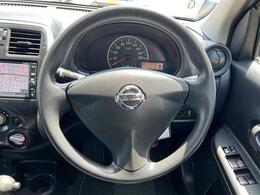ハンドルの状態が悪いと運転に集中できませんよね。こちらの車、お気軽にお問い合わせください。