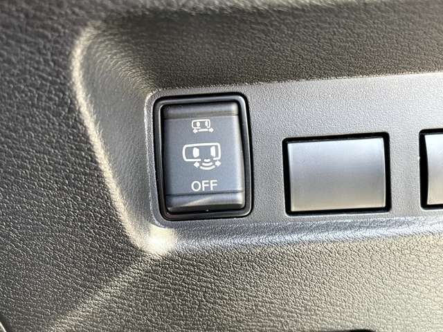 ハンズフリーオートスライドドアメインスイッチ