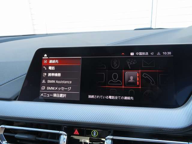◆iDriveを装備。操作系統をディスプレイから独立させることで、人間工学に基づいた最適な運転環境を実現しております。◆