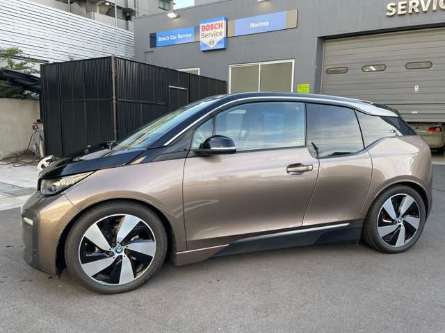 当店ではボディコーティングも承っております。現在のお車や乗り換えしたお車でもお気軽にご相談ください。