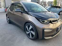 当店ではボディコーティングも承っております。現在のお車や乗り換えしたお車でもお気軽にご相談ください。
