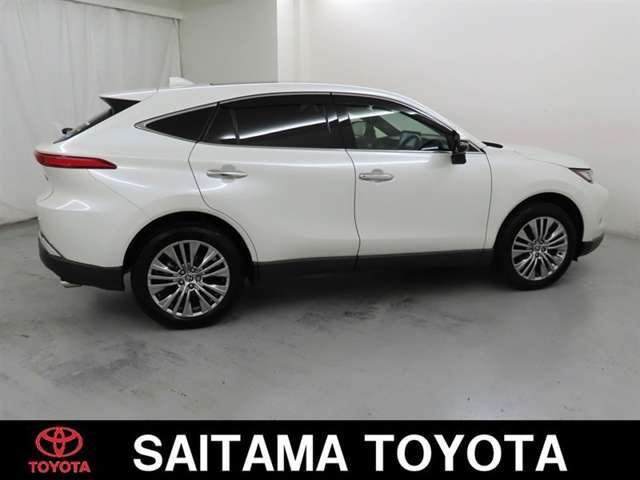 トヨタの「ロングラン保証」付き。メ-カ-を問わず、走行距離無制限、埼玉トヨタで中古車をお買い上げいただいたお客様に安心で快適なカ-ライフをお約束する1年間の保証です。有料で延長もできます。