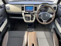 【インパネ全体】全方位で視界が広く、高い目線で運転もしやすいです！