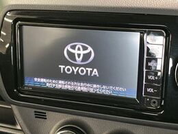 【純正ナビ】人気の純正ナビを装備。オーディオ機能も充実しており、Bluetooth接続すればお持ちのスマホやMP3プレイヤーの音楽を再生可能！毎日の運転がさらに楽しくなります！！