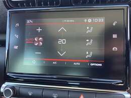 ★LEDフォグランプ★リアフォグランプ★革巻きステアリング★ハーフレザーシート★7インチタッチスクリーン★スマートキー