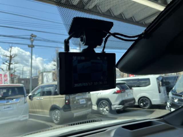 ドライブレコーダー装着でトラブルなどで大活躍☆