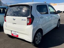 静岡ダイハツの中古車は、展示前に徹底した洗車や室内清掃を実施しております。