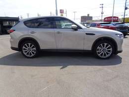 お見積もりやご質問・ご確認などございましたらお気軽にお問い合わせ下さい。もちろん何かお車に関するご相談や店舗情報などお車以外のお問い合わせも承っております。