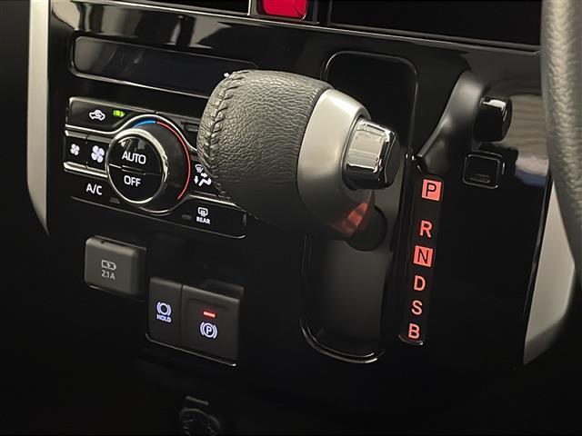 気になる車はお電話やメールで当店にお問い合わせください。なお、お電話での在庫の取り置きはできません。ご来場の際は、商談が重なる事が増えていますので事前に在庫有無をご確認くださいませ。