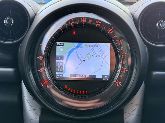 ミニクーパーD　オール4　パークレーン入庫しました！専用ボディカラー、ナビゲーションパッケージ、フルセグTV、バックカメラ、クルコン、シートヒーター、夏冬タイヤ付き！！お気軽にお問い合わせください。