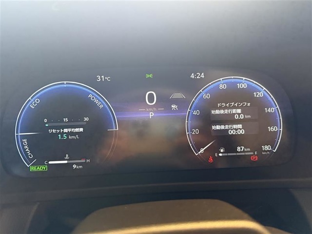 ご覧頂きましたお車が売約済みの場合もございます。ご来店いただく際、お手数ですがお電話にて　在庫の確認をお願い致します。