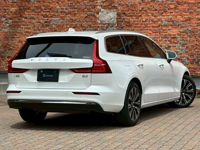 【GLIONグループ　GSQUARE】の車輌をご覧頂き、誠にありがとうございます。お客様にピッタリなお車を弊社スタッフがご案内させて頂きます。