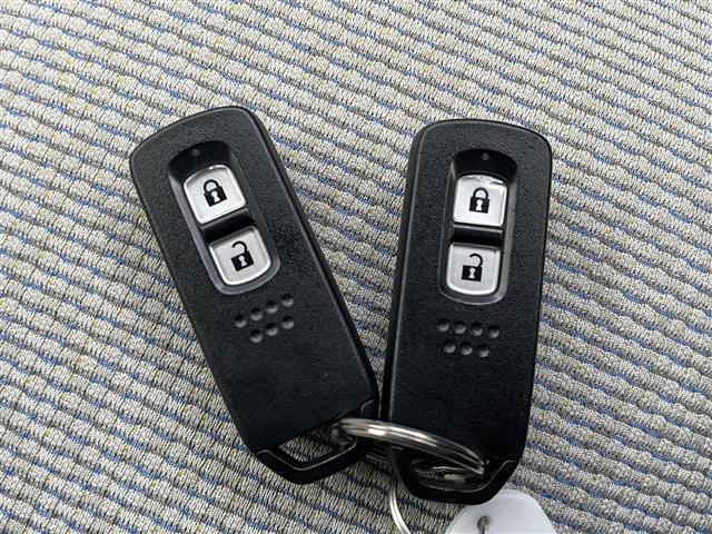 【付属品】このクルマ限定で使える装備品が付いています！使い方などはぜひ実際に店舗にお越しいただき、専門スタッフにお尋ねください！