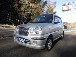 オートローン取り扱いしております。頭金の有無、月々のお支払い可能額等をお聞かせいただければ、お支払いプランをご提案させて頂きます。お気軽に販売スタッフまでお尋ね下さい。