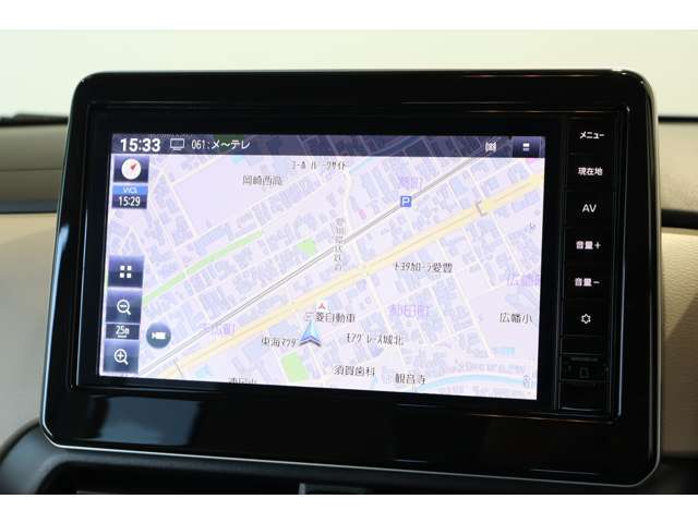 純正ナビゲーションです☆ワイドで明るい液晶画面、簡単な操作方法、多機能ナビゲーション。知らない街でも安心です。
