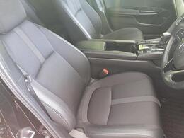 「この車の写真をもっと見たい」「状態が気になる」「この装備はついている？」どんな小さな疑問でもお気軽にお問い合わせください！
