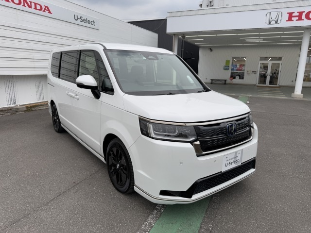 自動車保険・JAFも取り扱っております。また、お客様のご希望で保証延長（有償・一部の車種では取り扱いできません）もご準備しております。