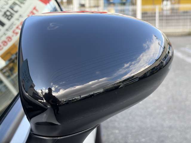 電動格納ウインカードアミラー！