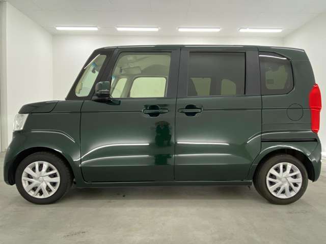 自動車保険のこともお気軽にご相談下さい！保険専任スタッフが分かりやすくご説明致します。
