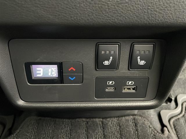 【運転席操作部】快適なドライブを楽しむための機能が装備されています！運転席から触れるので、使いやすいです！除菌プランいれていただくと、さらに清潔で安心していただけます！