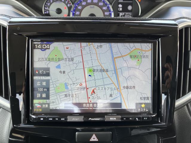 Pioneer社製のメモリーナビ付きです♪