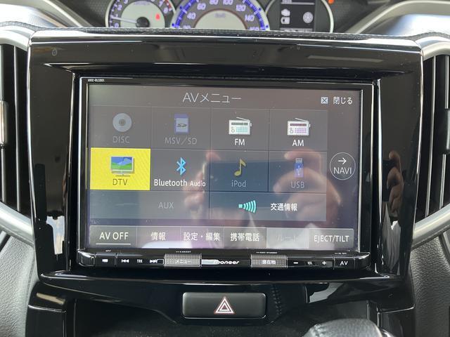 Pioneer社製のメモリーナビ付きです♪