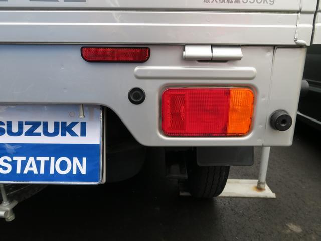 後ろには2つの超音波センサーがついた後退時ブレーキサポートがついています！
