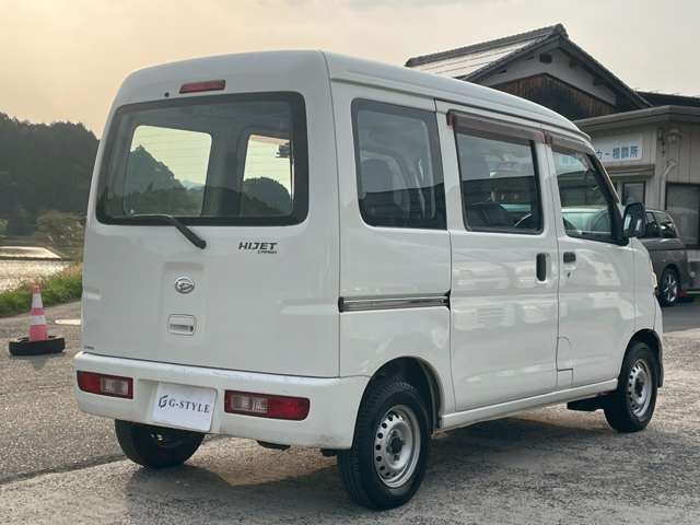 ご納車前は点検整備を行わせていただいております！エンジンオイルはもちろん向こう1年以内に交換が必要になる消耗品は交換させていただきご納車させていただきます♪