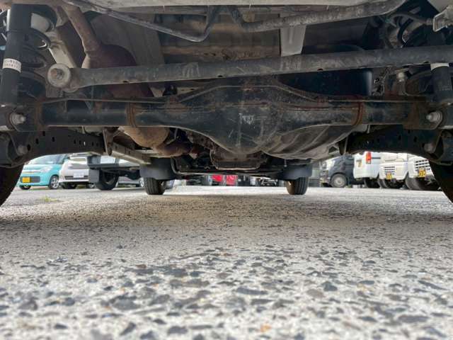 ご納車前に外装の気になる箇所は修理させていただくことも可能です！お気軽にご相談くださいませ♪