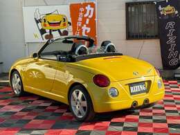 余計な手数料やグレーな諸費用は掛かりません。県外登録は基本プランに+11.000円です。(陸送費は別)