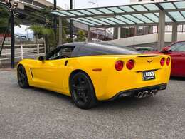 世界にたった一台のアメ車をカスタム。貴方だけの一台に仕上げたカスタムパッケージもご用意。お客様の理想をカタチに。福岡輸入車専門店LOOK'Sにお任せください。