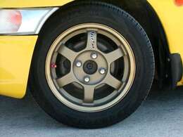 とても綺麗なTE37レイズのアルミです！