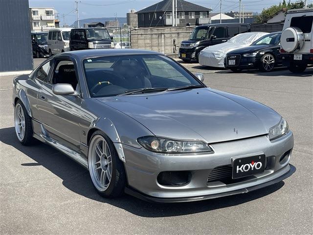 全国に登録納車することはもちろん可能です。県外の方も安心してご購入いただける準備をしております。
