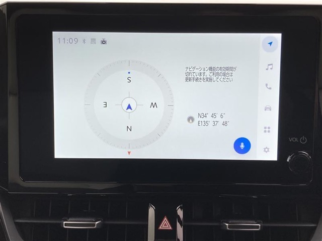8インチディスプレイオーディオがついており、T-Connectを登録いただくとナビがご利用いただけます。