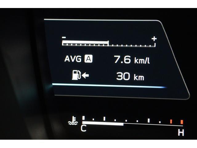 フルデジタルのメーター画面には、多くの表示が可能です。現ガソリン残量での走行可能距離数や(目安)、平均燃費も一目で分かります。
