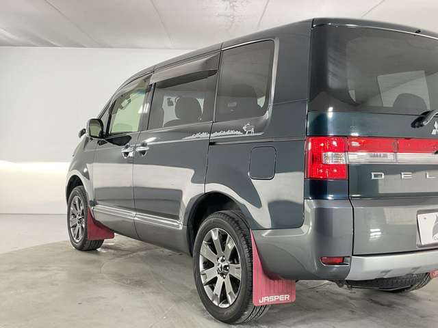 中古車でもスタンダードになりつつある【ボディーコーティング】当社は異物除去・磨き施工込みの親水性コーティングで仕上がり◎です☆