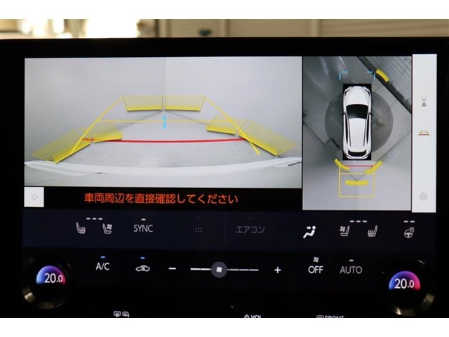 バックカメラ付きで駐車の苦手な方にも安心☆
