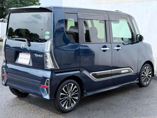 【250台展示台数】各メーカーでの見比べ・同車種での見比べなどなど見比べながら車を選んでみませんか？当店なら可能です！ぜひ見て比べて納得の一台を探します！お車探しの際はお気軽にご相談ください！！