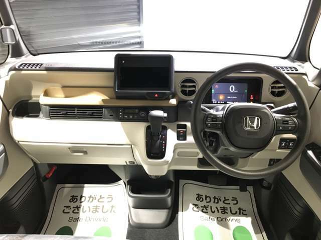 お車のご購入が初めての方も安心下さい♪当店のスタッフが分かりやすく、丁寧な説明を心掛けておりますのでお客様のお車購入のサポートを致します♪