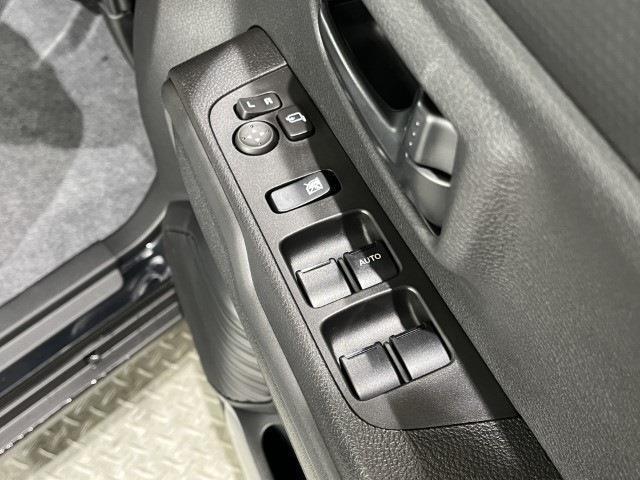当店は地域密着型企業です！お車の販売は「愛知県・三重県・岐阜県・静岡県」に限定させていただきております。誠に勝手ながら、ご理解とご協力を賜りますようお願い申し上げます。