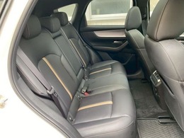 【車内ルームクリーニング済】展示前に内装・外装をプロがしっかりとクリーニングしております。