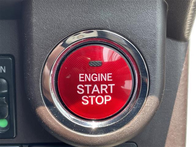 快適なドライブを楽しむための機能が装備されています！運転席から触れるので、使いやすいです！除菌プランいれていただくと、さらに清潔で安心していただけます！