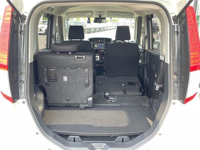 乗せる人数、荷物によってシートをアレンジすれば、ダンボールなどの大きい荷物や、釣り具などの長尺物も載せられそうですね！