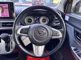 【　ステアリング　】運転席周りに大きな傷、汚れ、へたりなどなく良質な状態です！