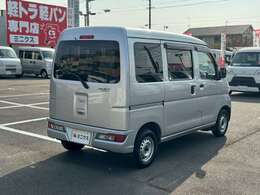 【厳選仕入れ】仕入れ担当が現車確認をして仕入れた物件を4店舗で展示中！厳選したお車を、実際に見比べながらお選びいただけます！在庫数も地域最大級！専門館ならではの魅力をご堪能下さい！