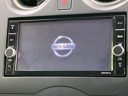 【ナビゲーション】目的地までしっかり案内してくれる使いやすいナビ。Bluetooth接続すればお持ちのスマホやMP3プレイヤーの音楽を再生可能！毎日の運転がさらに楽しくなります！！