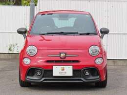 新車もまだ　在庫がございます。最終モデルです。右ハンドルマニュアルで軽快に走り楽しいです