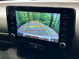 【バックカメラ】駐車時に後方がリアルタイム映像で確認できます。大型商業施設や立体駐車場での駐車時や、夜間のバック時に大活躍！運転スキルに関わらず、今や必須となった装備のひとつです！